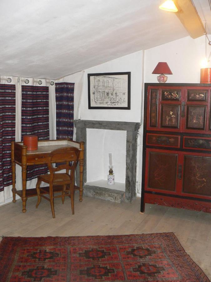 Chambres D'Hotes Le Petit Siam : Le Calme En Centre Ville Clermont-Ferrand Exterior photo